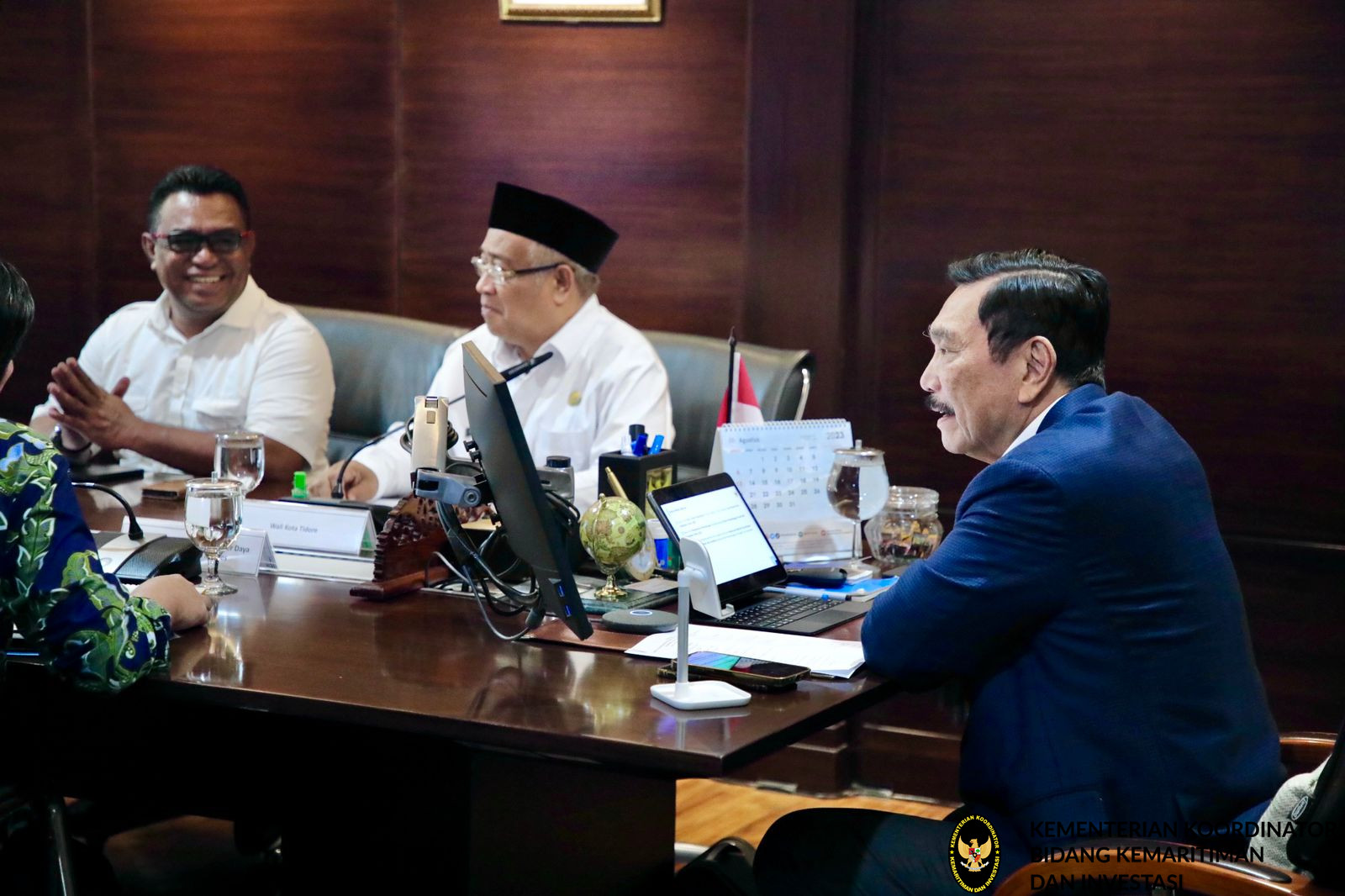 Menko Luhut Rakor Persiapan Pelaksanaan Hari Nusantara Tahun Di