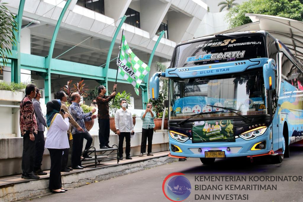 Lebaran 2023, Mudik Gratis Kemenko Marves Diikuti Ratusan Pegawai dengan Antusias dan Penuh Semangat