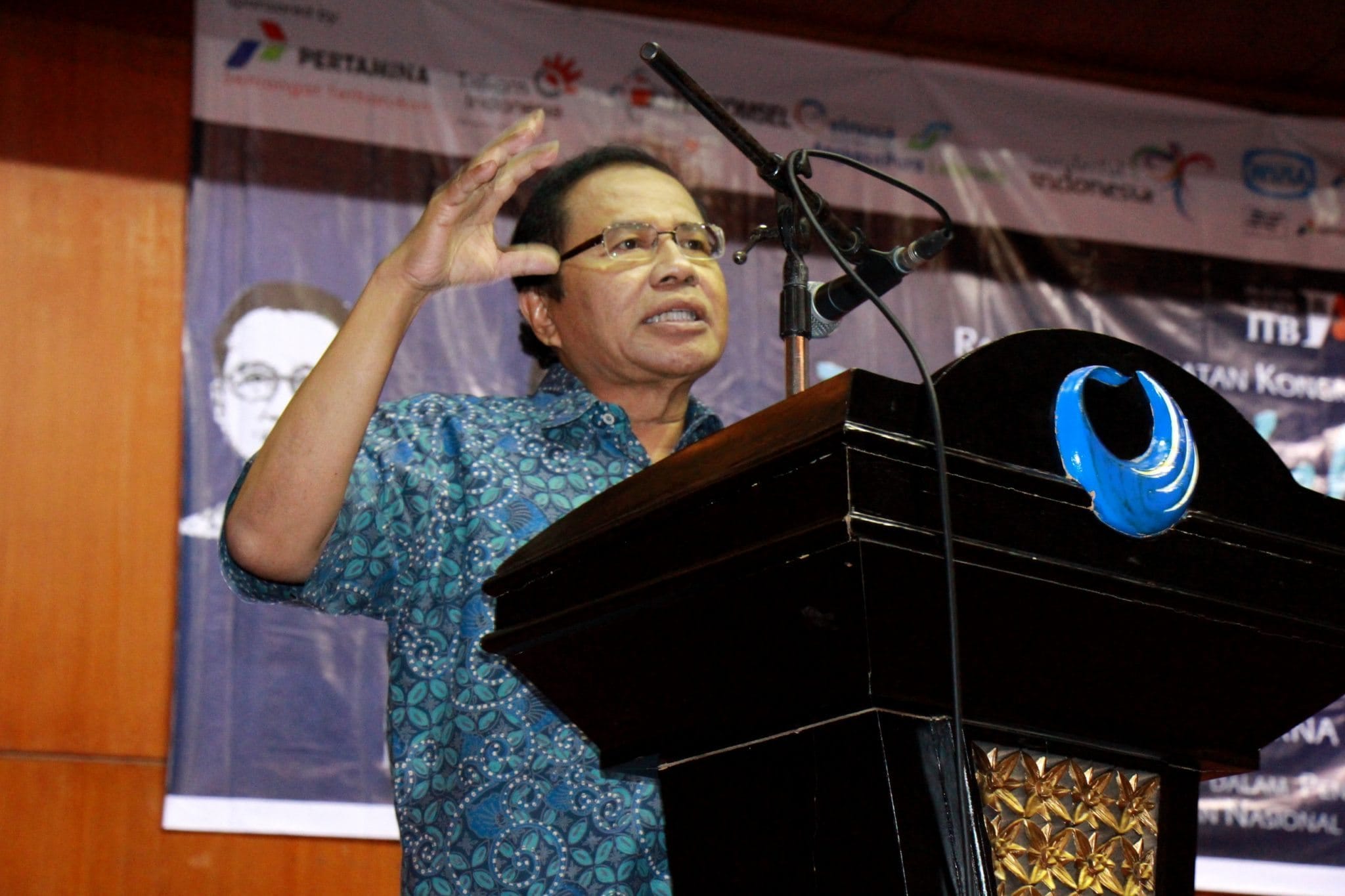Menko_Maritim_dan_Sumber_Daya_Rizal_Ramli_Memberikan_Keynote_Sp
