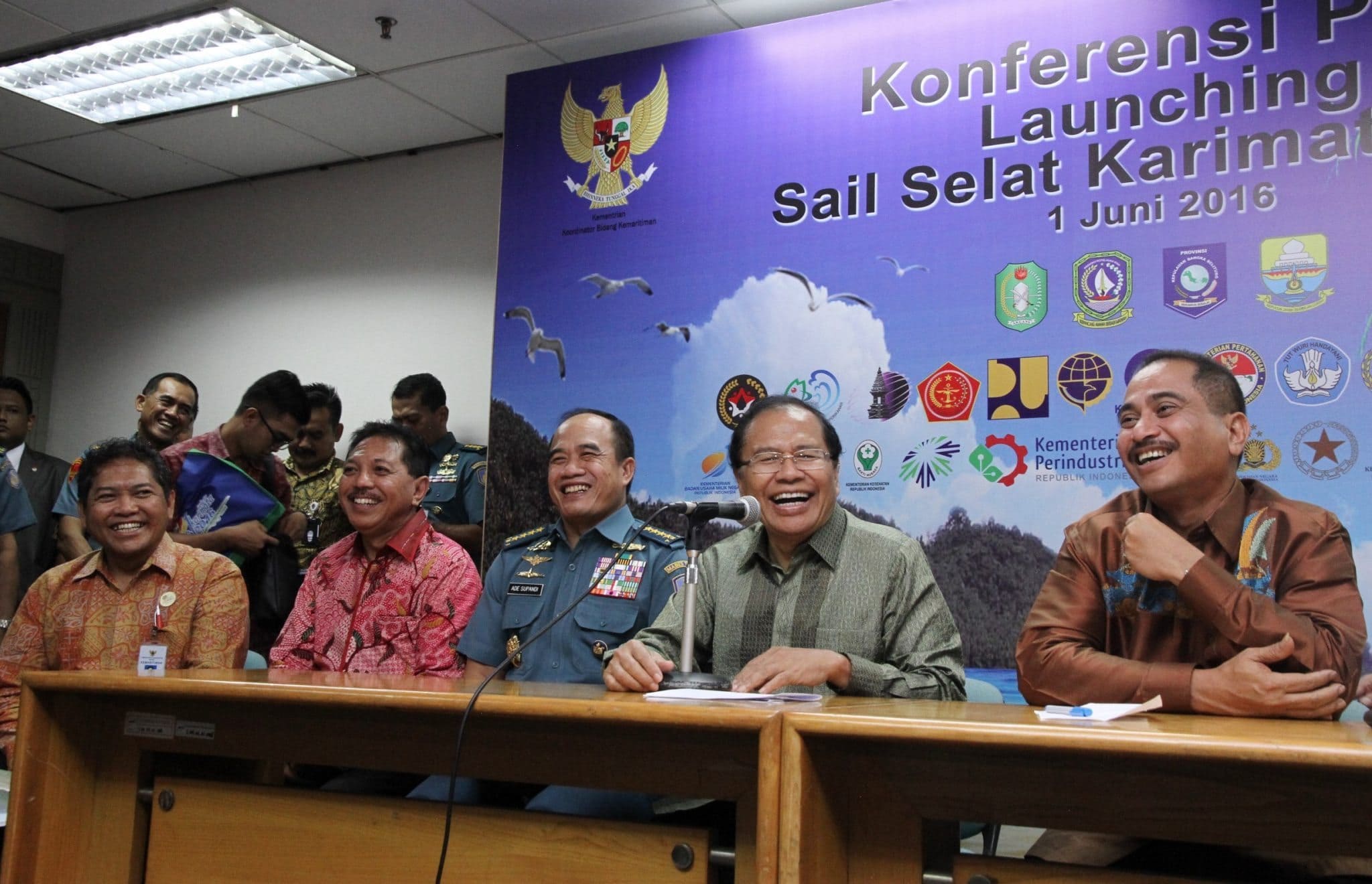 Menko Rizal Luncurkan Sail Selat Karimata 2016 Menko Rizal Luncurkan Sail Selat Karimata 2016