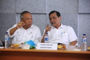 Menteri Koordinator Bidang Kemaritiman Luhut B Pandjaitan Pimpin Rapat Koordinasi dengan Menteri PUPR dan Menpan RB, Tobasa 20 Agustus 2016