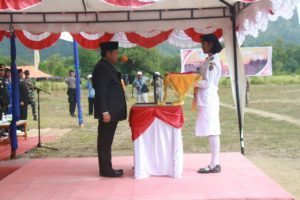 Kementerian Koordinator Bidang Kemaritiman yg di pimpin langsung oleh deputi IV Safri Burhanuddin menyelenggarakan Upacara peringatan Hut RI ke 71 yang di selenggarakan di Pulau Karimata, 17 Agustus 2016