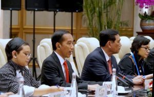 Pertemuan Bilateral Presiden Jokowi didampingi Menko Kemaritiman Luhut B. Pandjaitan dengan Delegasi Pemerintah RRT, Hangzhou, 2 September 2016