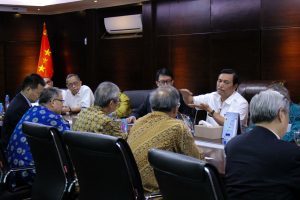 Menko Luhut B. Pandjaitan meeting bersama Delegasi CPIFA (Chinese People's Institute of Foreign Affairs) (Req.Bu Clara Juwono) di Kantor Maritim. CPIFA: Lembaga pengkajian politik luar negeri yg tertua di China didirikan oleh PM Zhou Enlai (24/11)