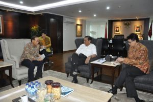 Meneteri Koordinator Bidang Kemaritiman Luhut B Pandjaitan hari Selasa (1/11) menerima kunjungan Duta Besar Jepang Yasuaki Tanizaki di kantor Menko Maritim Jakarta