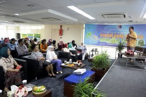 Dharma Wanita Persatuan (DWP) Kemenko Bidang Kemaritiman menyelenggarakan Workshop Pengolahan Sampah  Rumah Tangga, di Kantor Kemenko Maritim, Jakarta (01/12).