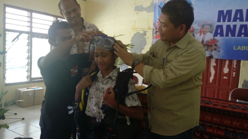 Maritim untuk Anak Indonesia Maritim untuk Anak Indonesia