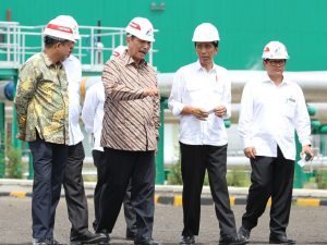 Menko Luhut mendampingi Presiden RI Joko Widodo pada saat peresmian PLTP ( Pembangkit Listrik Tenaga Panas Bumi ) Lahendong unit 5 & 6, serta PLTP Ulubelu unit 3 Lampung di Minahasa, Sulawesi Utara (27/12)