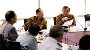 Menko Luhut B Pandjaitan pimpin Rakor Menteri Penandatanganan MOU Detail Engineering Design untuk Pelabuhan Patimban (10/1)