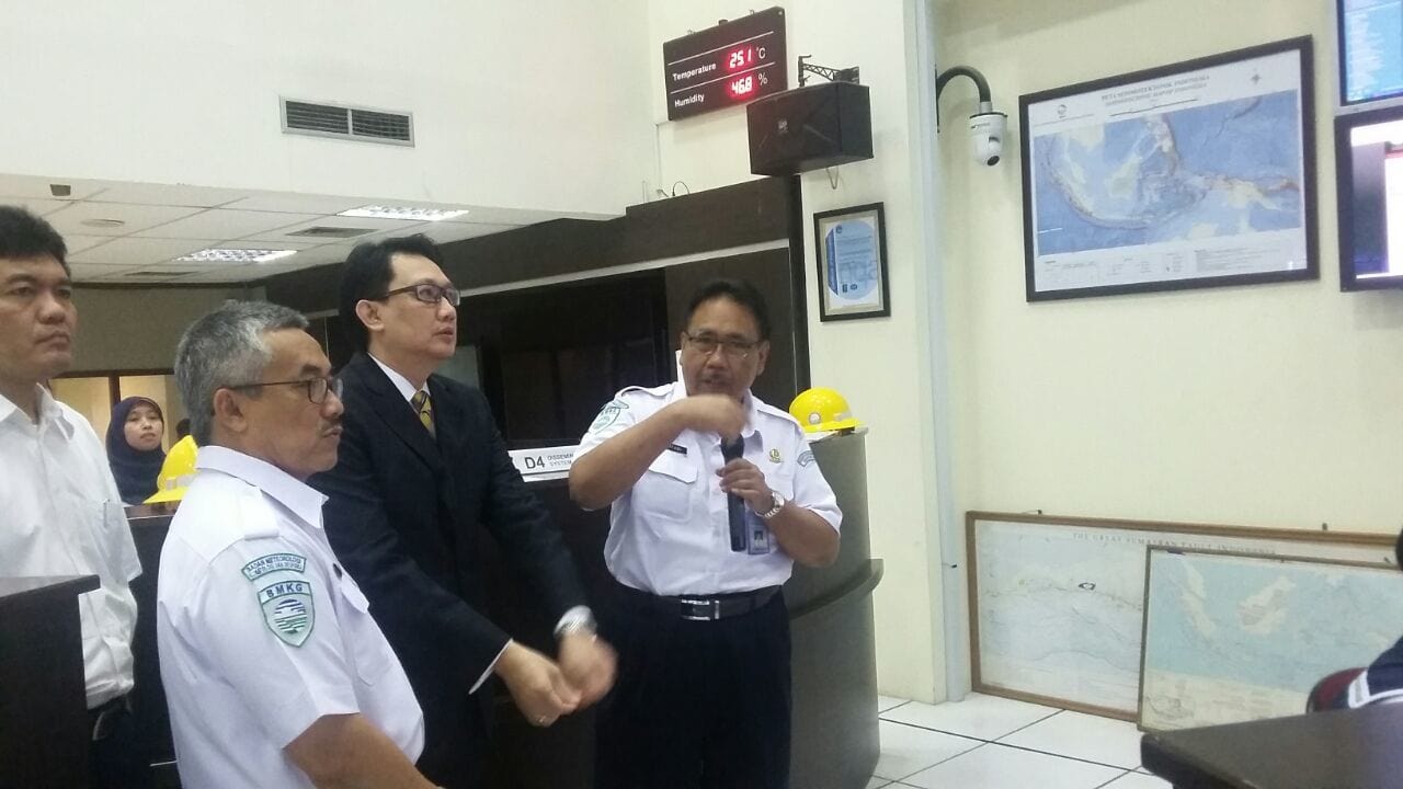 Libatkan BMKG, Pemerintah Investigasi Tumpahan Minyak di Pantai Nongsa Libatkan BMKG, Pemerintah Investigasi Tumpahan Minyak di Pantai Nongsa