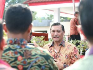 Menteri Koordinator Bidang Kemaritiman Luhut B Pandjaitan dalam acara Hari Puncak Hari Pers Nasional di Ambon (9/2)