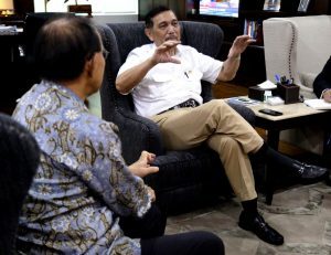 Menteri Koordinator Bidang Kemaritiman Terima Mr. Tanizaki Yasuaki (Dubes Jepang) membahas mengenai Follow up Proyek Kereta Api Ekspres Jakarta-Surabaya dan Pelabuhan Patimban di Kantor Maritim (7/2)