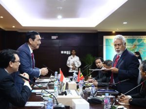 Menteri Koordinator Bidang Kemaritiman Luhut B Pandjaitan Terima H.E. Mr. Kay Rala Xanana Gusmao (Minister of Planning, Strategic Investment and Chief Negotiator of Maritime Boundaries of the Democratic Rep. of Timor-Leste) di Lt.3 Kantor Maritim (14/2)