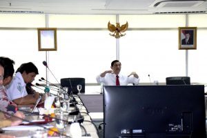 Menteri Koordinator Bidang Kemaritiman Luhut B Pandjaitan Pimpin Rakor Langkah dan Kebijakan Indonesia dalam Kerjasama CTI-CFF di Rupat Selatan Lt.2 Kantor Mariti. (14/2)