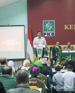 Menko Maritim Luhut B. Pandjaitan Menjadi Keynote Speaker Sekolah Kepemimpinan Gus Dur di Graha Gus Dur Jakarta. (27/03) 