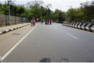 Valachery road dibangun tahun 2002, sampai sekarang belum perlu maintenance. Dok. Asdep Iptek