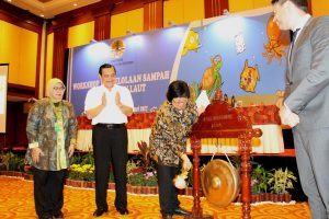 Menko Luhut B Pandjaitan  menjadi Keynote Speech di acara Workshop Pengelolaan Sampah Pantai dan Laut di Hotel Borobudur (27/2)