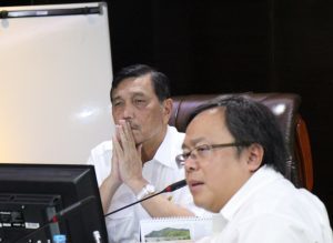 Menko Luhut Meeting bersama Bapak Bambang Brodjonegoro (Kepala Bapenas) di Kantor Maritim. (08/03)