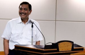 Menteri Koordinator Bidang Kemaritiman Luhut B Pandjaitan megadakan Coffe Morning dengan para media di Jakarta (24/3)