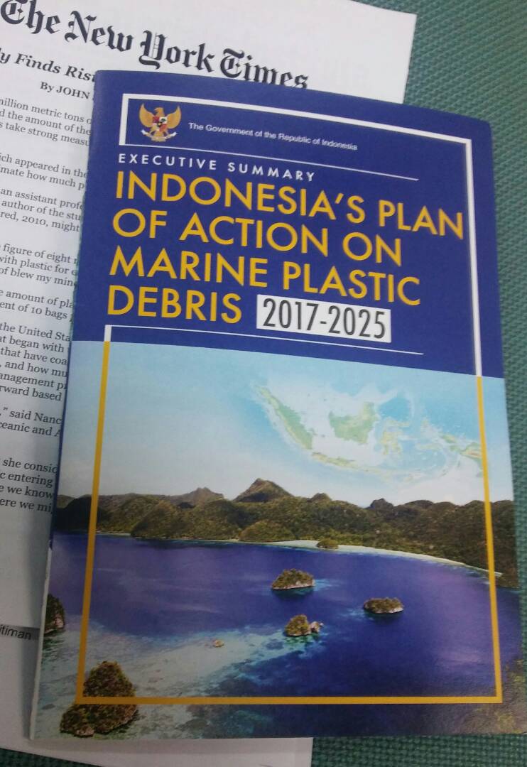 Indonesia Inisiasi Kerja Sama Internasional Menangani Sampah Plastik