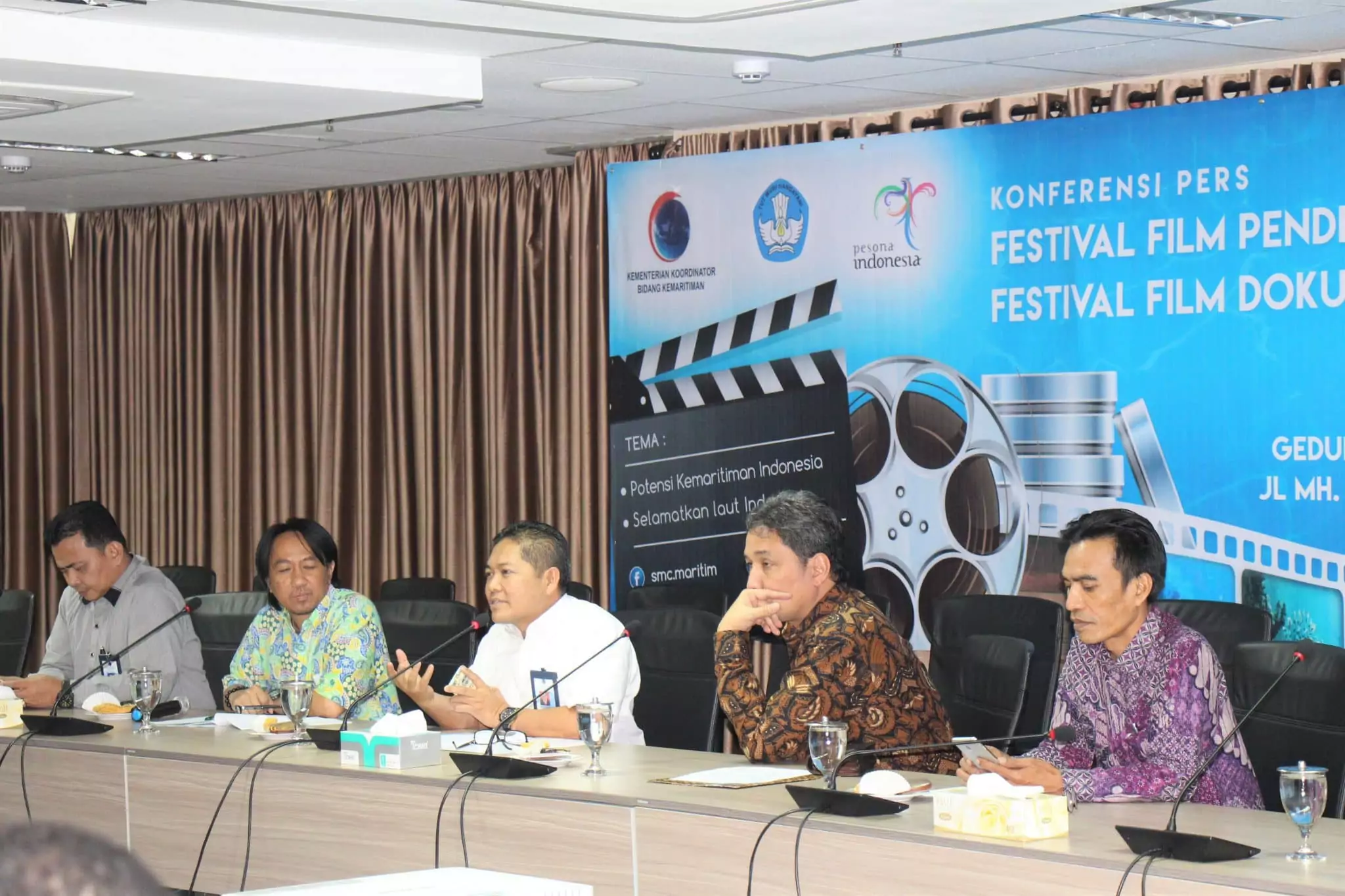 Kemenko Maritim dan Kemendikbud Resmi Luncurkan Festival Film Pendek Kemaritiman dan Festival Film Dokumenter Pelajar 2017 Kemenko Maritim dan Kemendikbud Resmi Luncurkan Festival Film Pendek Kemaritiman dan Festival Film Dokumenter Pelajar 2017