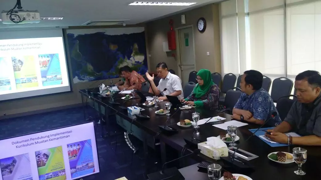 Kemenko Maritim dan Kemendikbud Targetkan Implementasi Kurikulum Kemaritiman Mulai Januari 2018 Kemenko Maritim dan Kemendikbud Targetkan Implementasi Kurikulum Kemaritiman Mulai Januari 2018