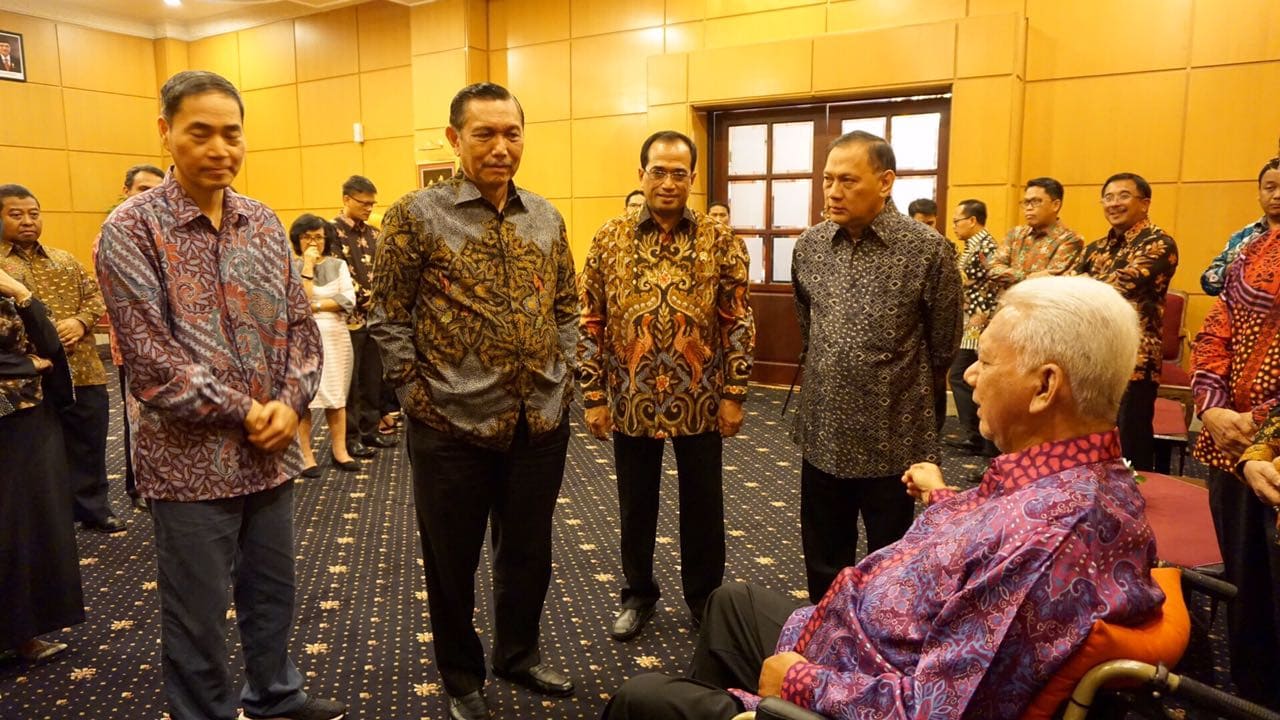 Menko Maritim Luhut B. Pandjaitan menghadiri Working Dinner antara Gubernur BI, Pemerintah Pusat dan Pemerintah Daerah di Grand Senyiur Balikpapan