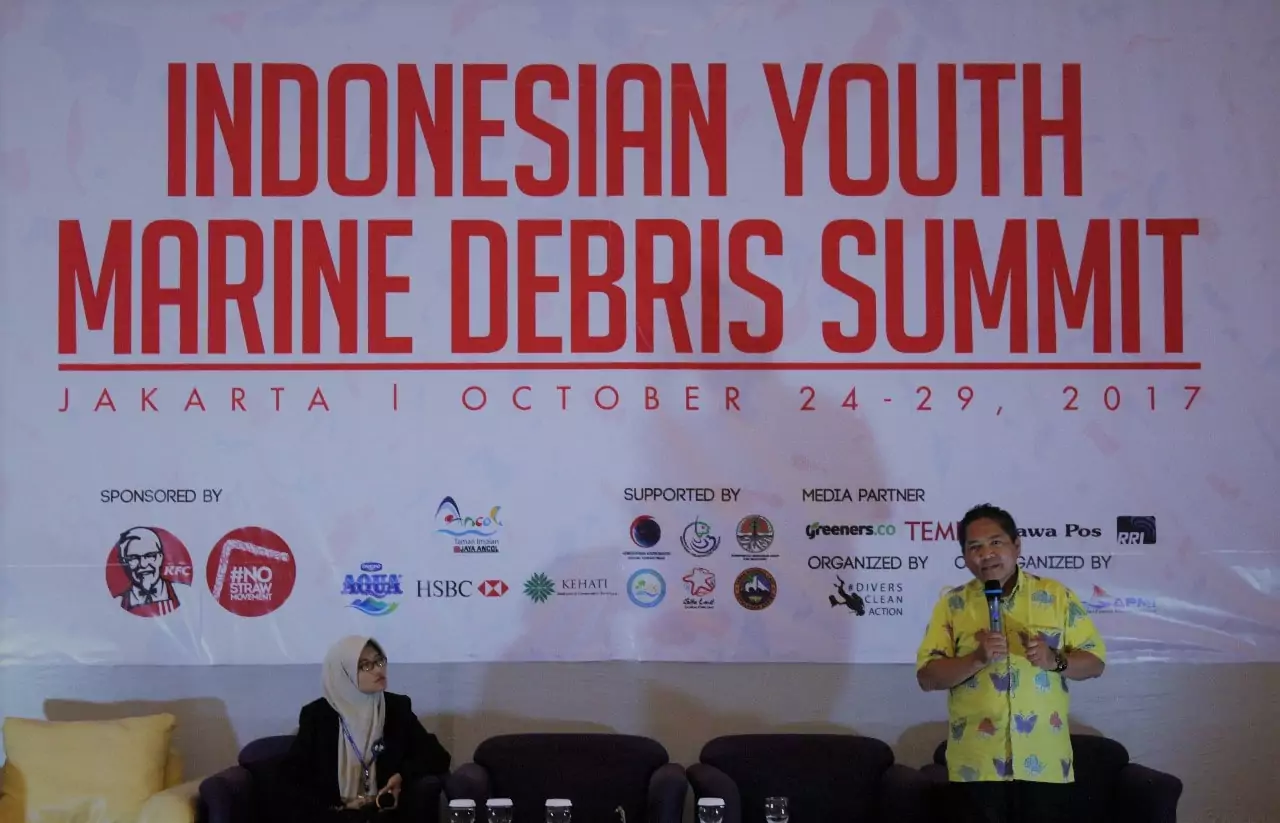 Kemenko Maritim Akan Libatkan Lebih Banyak Masyarakat Dalam Menangani Masalah Sampah Kemenko Maritim Akan Libatkan Lebih Banyak Masyarakat Dalam Menangani Masalah Sampah