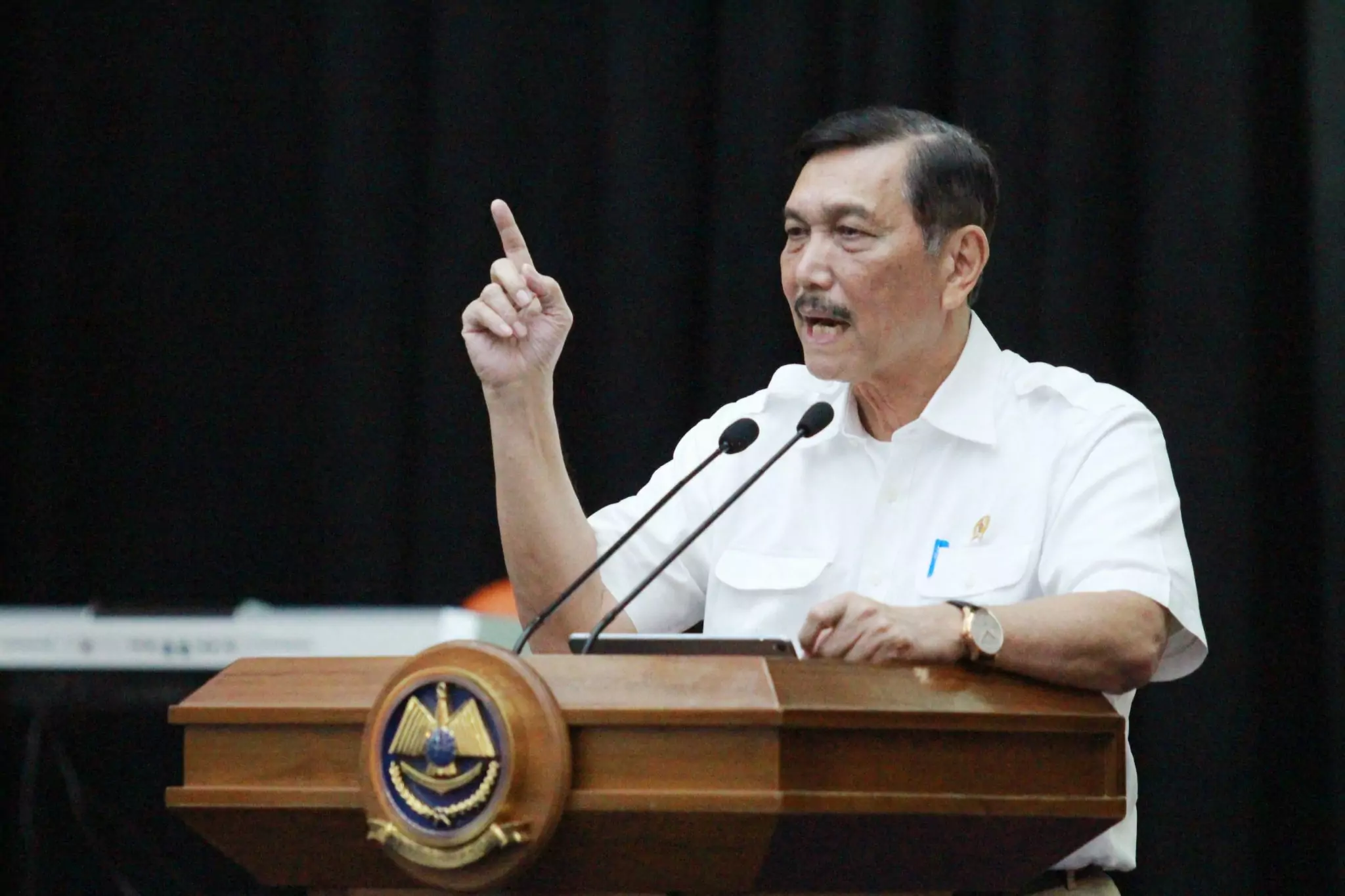 Menko Luhut : Keterlibatan Pihak Swasta Dalam Mengelola Infrastruktur, Bukan Berarti Pemerintah Menjual Aset Menko Luhut : Keterlibatan Pihak Swasta Dalam Mengelola Infrastruktur, Bukan Berarti Pemerintah Menjual Aset