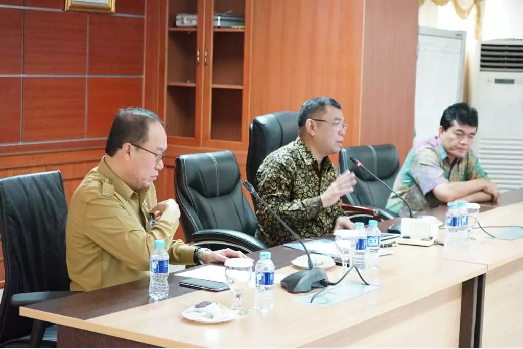 Pembentukan Tim Daerah sebagai Solusi Permasalahan Tumpahan Minyak di Kepulauan Riau Pembentukan Tim Daerah sebagai Solusi Permasalahan Tumpahan Minyak di Kepulauan Riau
