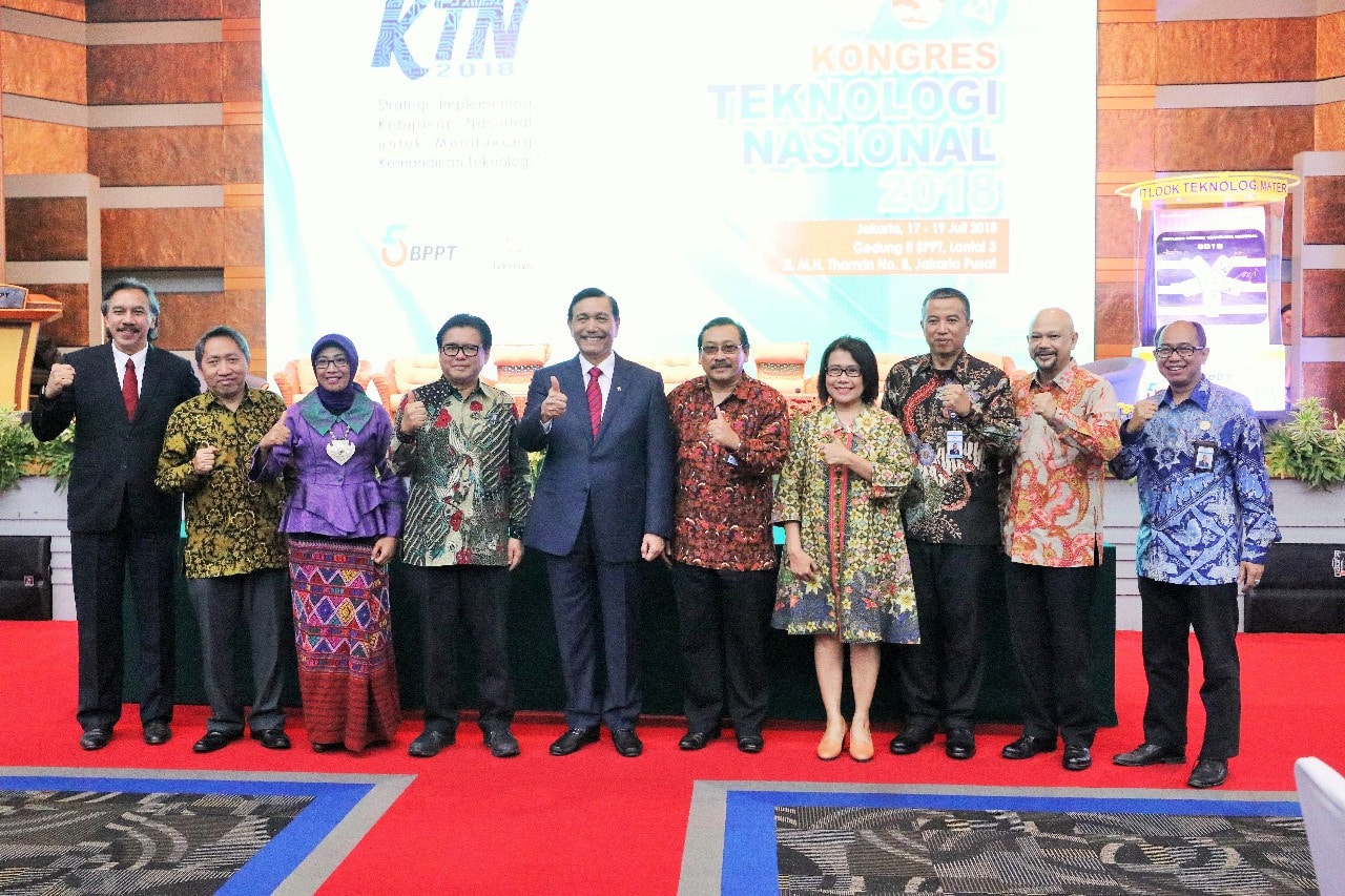 Menko Bidang Kemaritiman Menghadiri Konferensi Teknologi Nasional 2018 Menko Bidang Kemaritiman Menghadiri Konferensi Teknologi Nasional 2018