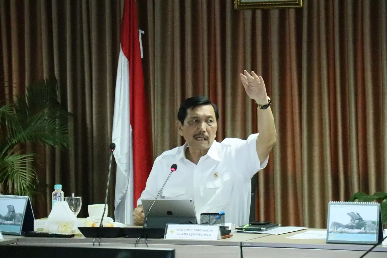 Menko Luhut Pimpin Rapat Progress Program Kerja Kemenko Maritim Menko Luhut Pimpin Rapat Progress Program Kerja Kemenko Maritim