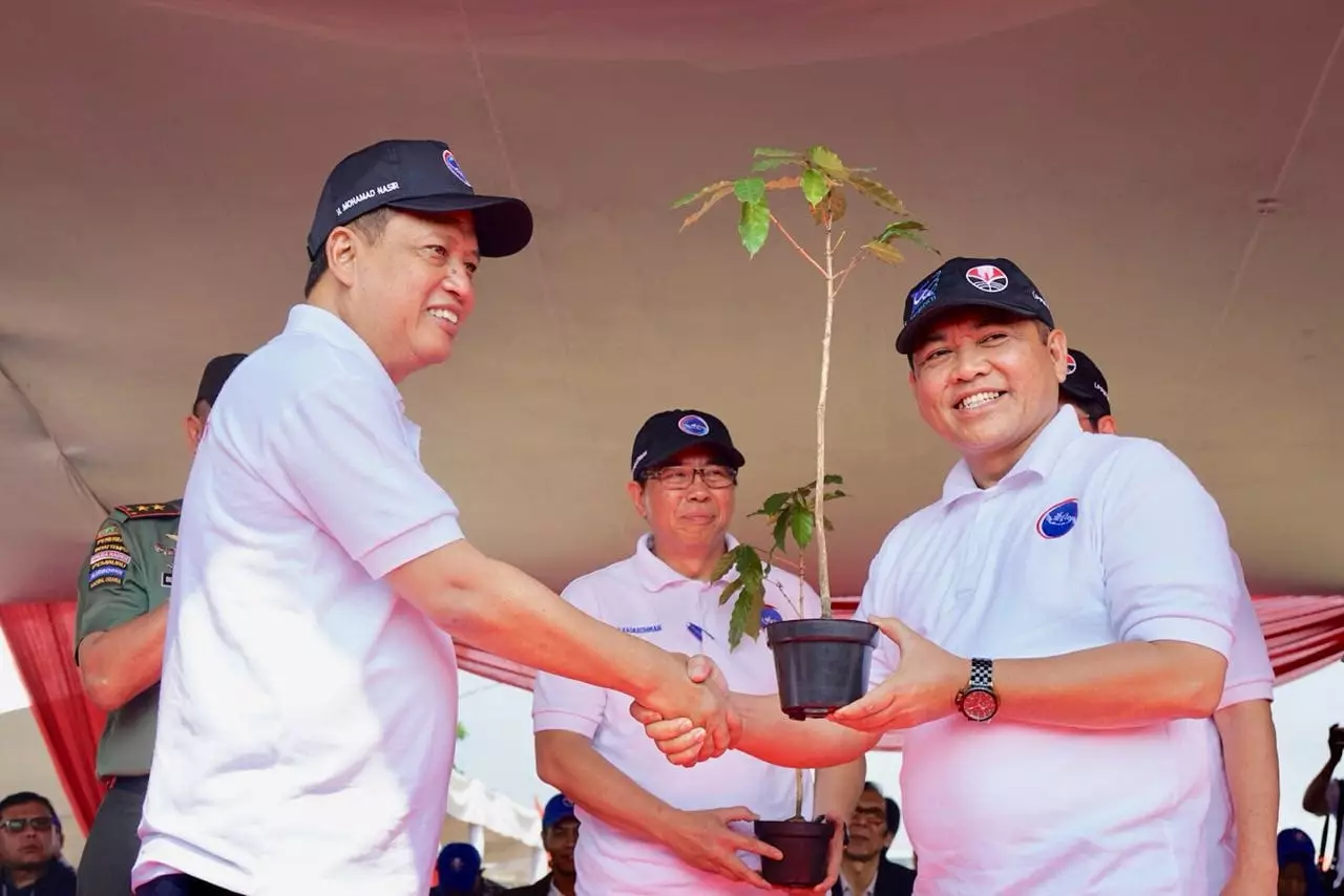 Deputi Safri menghadiri gebyar edukasi KKN Tematik di DAS Citarum Bandung Deputi Safri menghadiri gebyar edukasi KKN Tematik di DAS Citarum Bandung