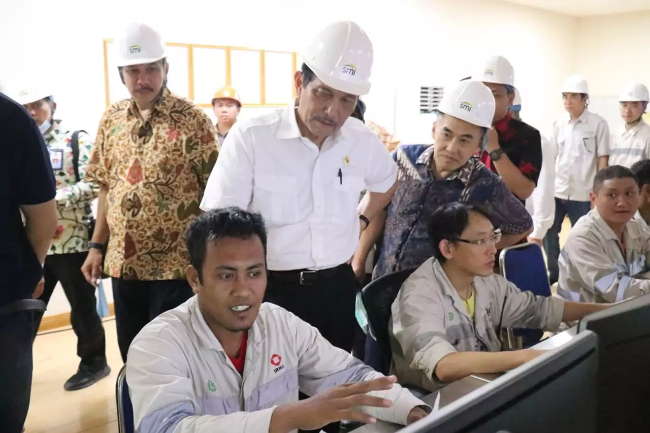 Menko Luhut Kunjungi Indonesia Morowali Industrial Park Menko Luhut Kunjungi Indonesia Morowali Industrial Park