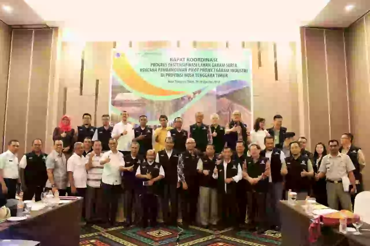 Kemenko Maritim Laksanakan Rapat Koordinasi Ekstentifikasi Lahan Garam di Provinsi Nusa Tenggara Timur Kemenko Maritim Laksanakan Rapat Koordinasi Ekstentifikasi Lahan Garam di Provinsi Nusa Tenggara Timur