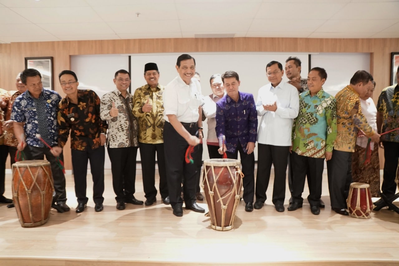 Menko Maritim Canangkan Percepatan Rehabilitasi Mangrove di Indonesia Menko Maritim Canangkan Percepatan Rehabilitasi Mangrove di Indonesia