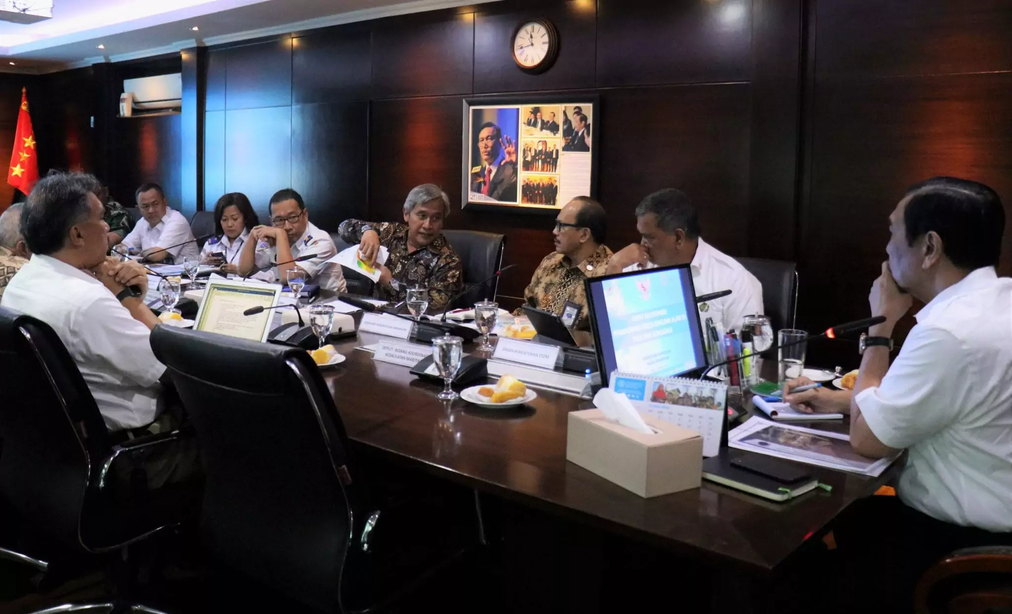 Menko Bidang Kemaritiman Membahas Penyusunan Sistem Reaksi Cepat Penanganan Bencana Alam Gempa dan Tsunami Menko Bidang Kemaritiman Membahas Penyusunan Sistem Reaksi Cepat Penanganan Bencana Alam Gempa dan Tsunami