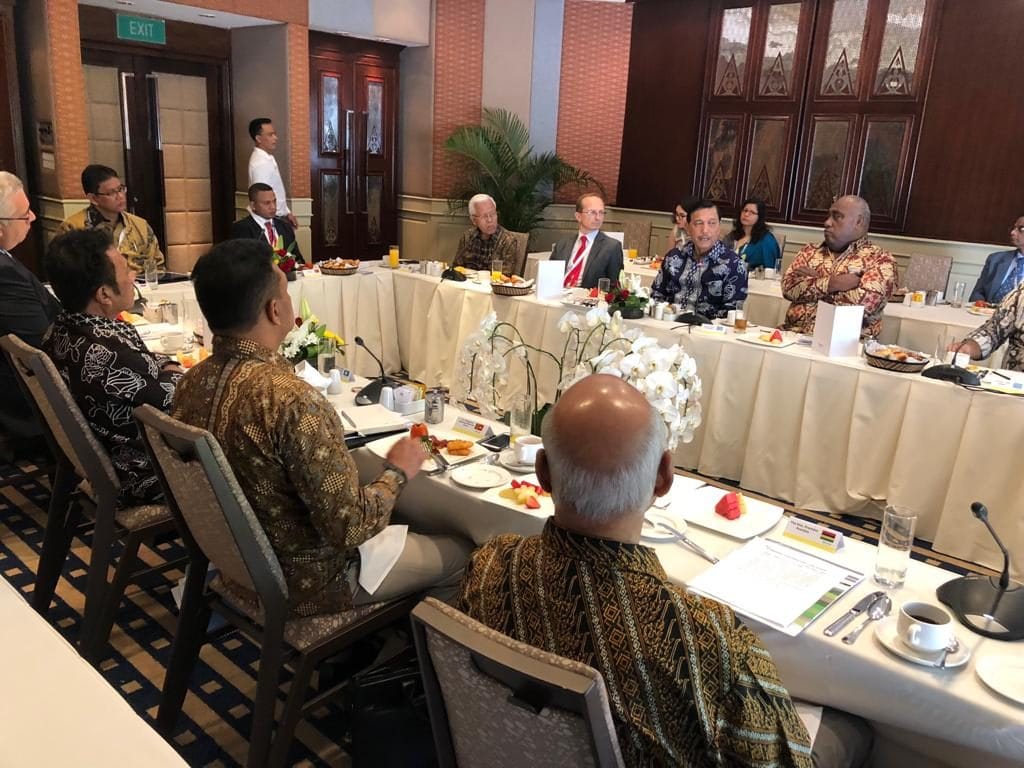 Menko Luhut Ajak Negara-Negara Kepulauan Bersatu Hadapi Perubahan Iklim Menko Luhut Ajak Negara-Negara Kepulauan Bersatu Hadapi Perubahan Iklim