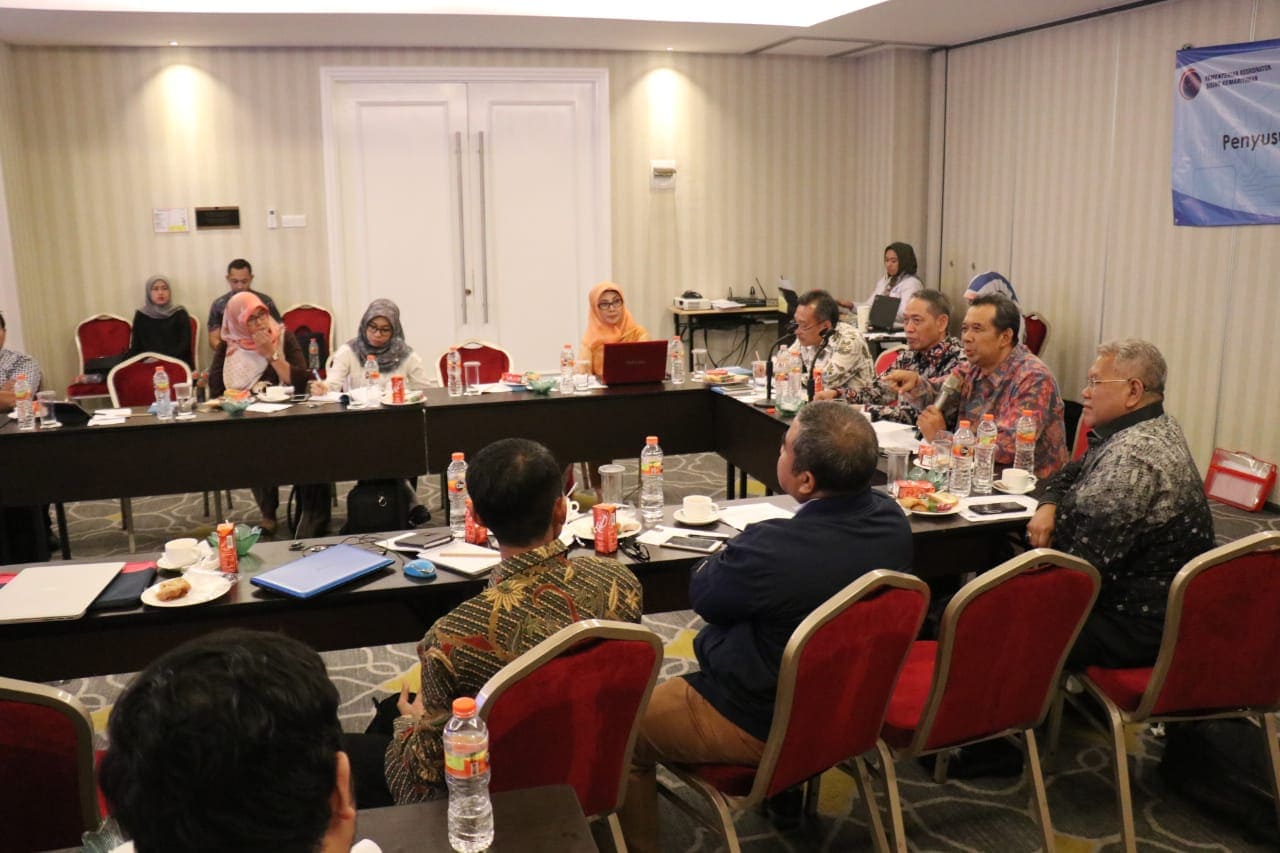 Kemenko Bidang Kemaritiman Susun Usulan Formulasi Strategi Sistem Logistik Maritim