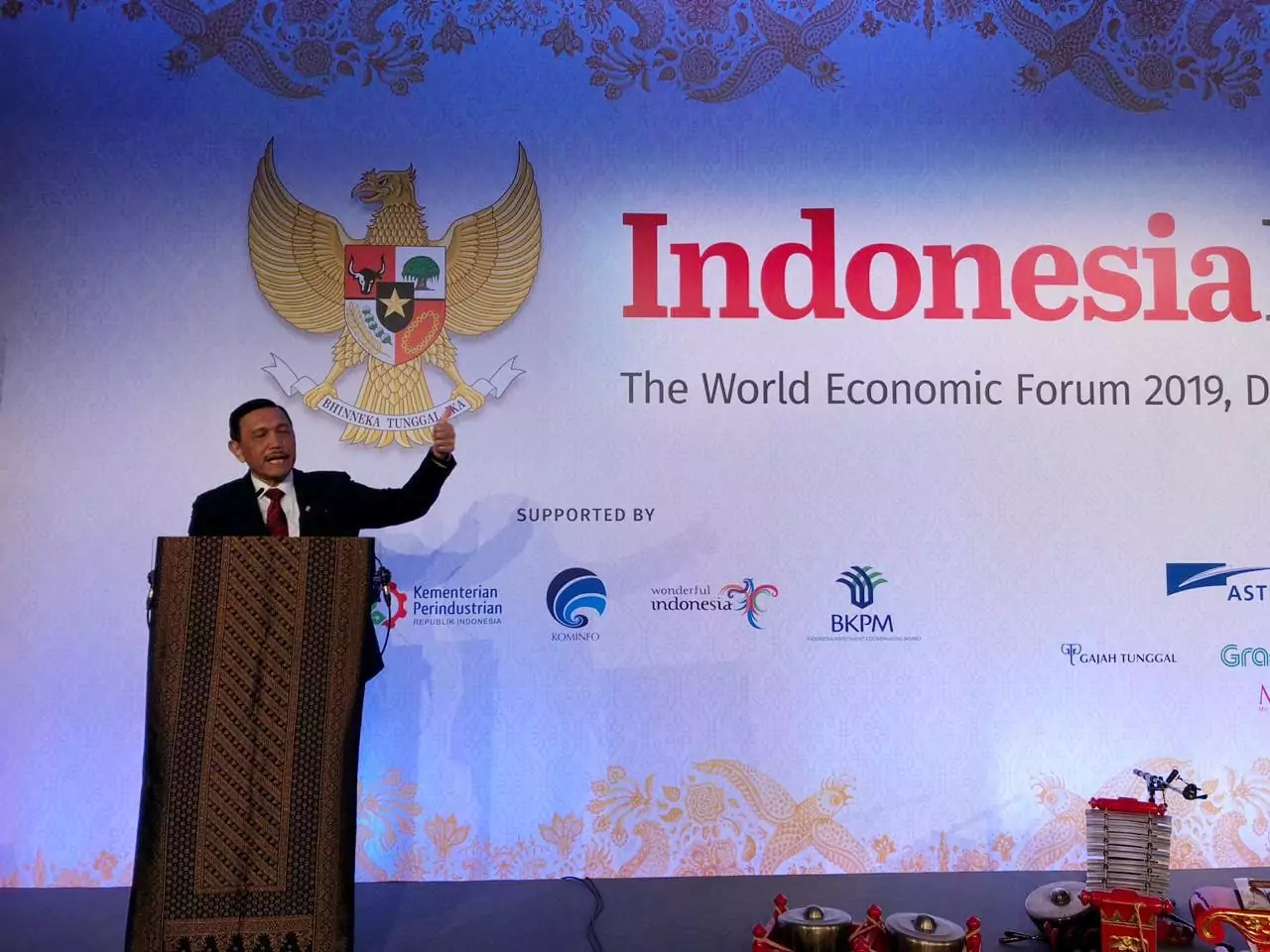 Sampaikan Update Ekonomi dan Politik di Davos, Menko Luhut: Kami Tahu Apa yang Kami Lakukan Sampaikan Update Ekonomi dan Politik di Davos, Menko Luhut: Kami Tahu Apa yang Kami Lakukan