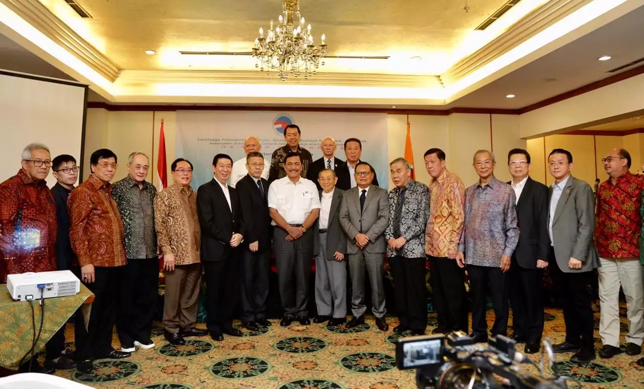 Menko Bidang Kemaritiman Menghadiri Undangan Kerjasama Ekonomi, Sosial, dan Budaya Indonesia Tiongkok Menko Bidang Kemaritiman Menghadiri Undangan Kerjasama Ekonomi, Sosial, dan Budaya Indonesia Tiongkok