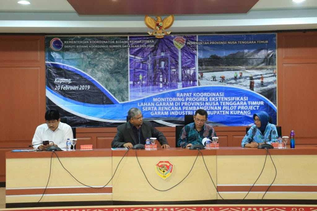 Kemenko Maritim Mengurai Tantangan Ekstensifikasi Lahan Garam Nusa Tenggara Timur Kemenko Maritim Mengurai Tantangan Ekstensifikasi Lahan Garam Nusa Tenggara Timur