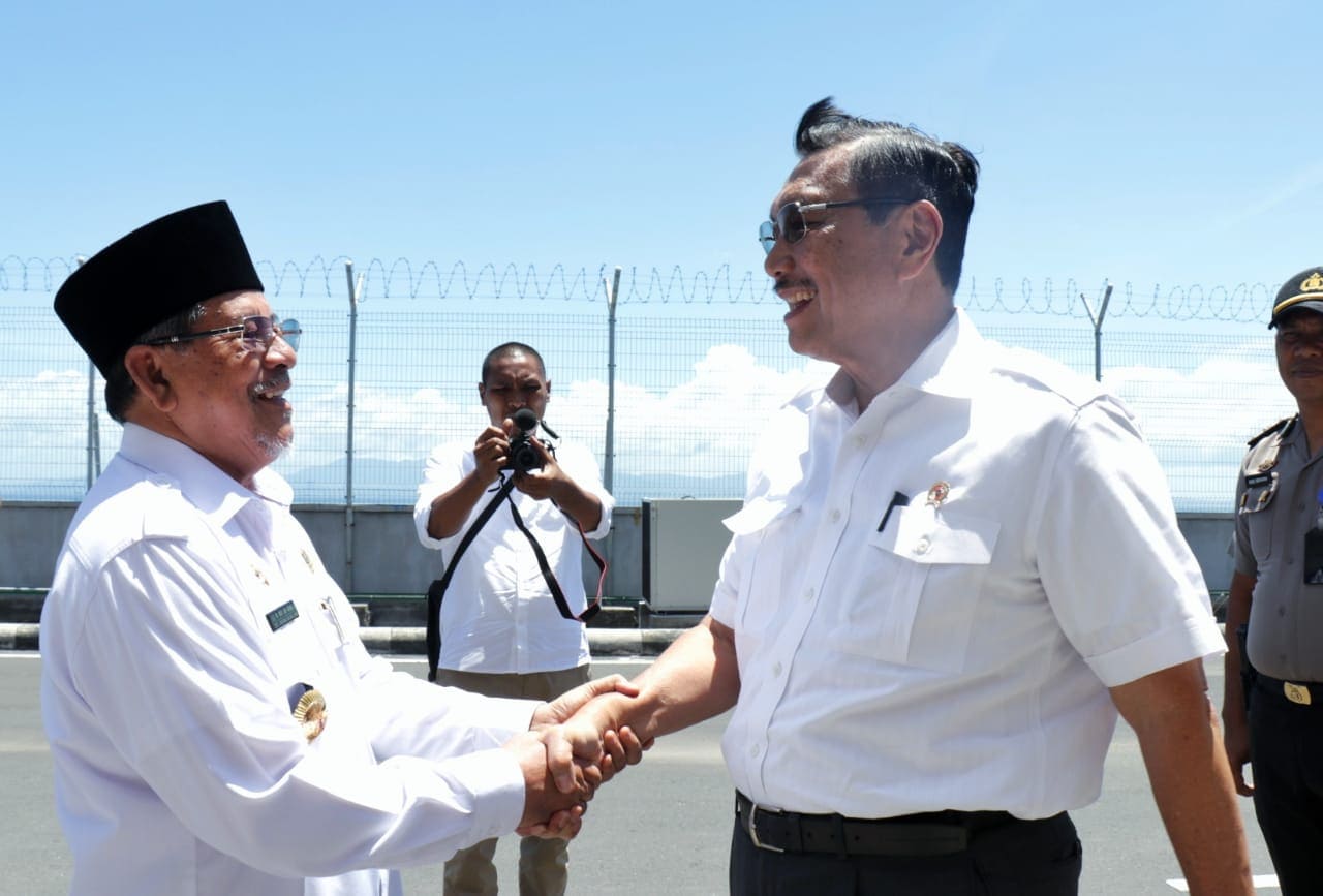 Menko Luhut kunjungi Ternate; “Pemerintah tidak mau pembangunan yang bersifat Jawa Sentris”