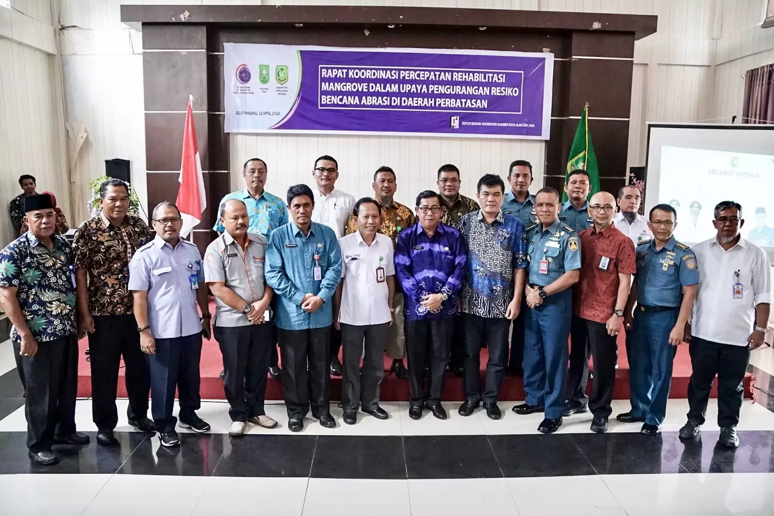 Tanggapi Bencana Abrasi di perbatasan, Kemenko Maritim Fokuskan Rehabilitas Mangrove Tanggapi Bencana Abrasi di perbatasan, Kemenko Maritim Fokuskan Rehabilitas Mangrove