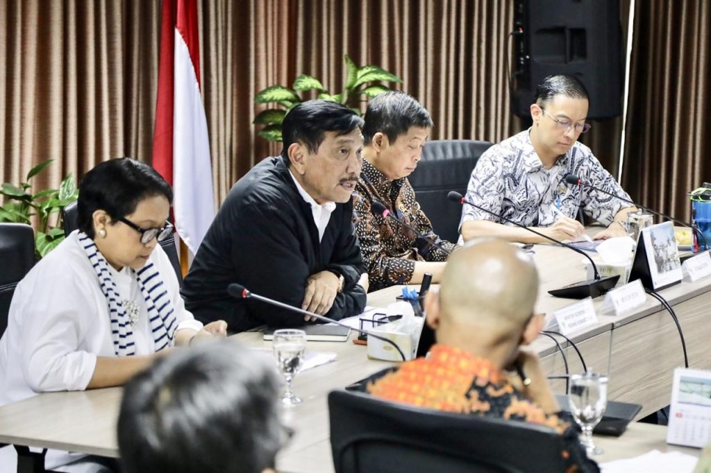 Menko Luhut Rakor Tindak Lanjut Kerjasama Pengembangan Ekonomi Komprehensif Indonesia-RRT dan Persiapan BRF 2019 7