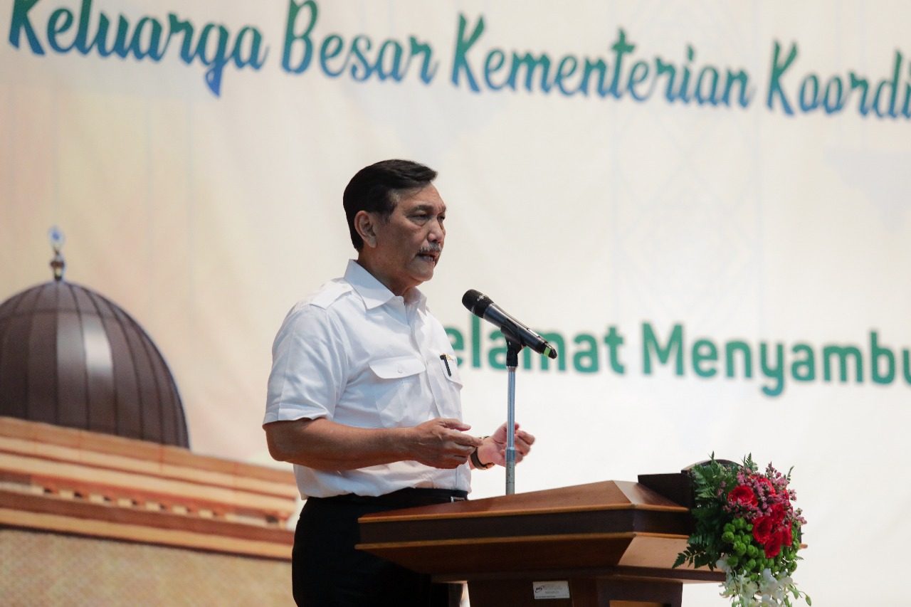 Menko Luhut : Organisasi dan Pegawai Kemenko Kemaritiman Harus Kompak dan Berkarakter Kuat Whatsapp Image 2019 05 02 At 18.31.30 3