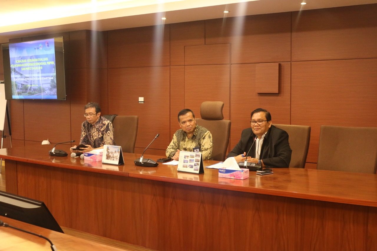 Guna Tingkatkan Implementasi RB, Kemenko Maritim Mengadakan Sosialiasi Kebijakan Pelaksanaan RB dan Pembangunan ZI Whatsapp Image 2019 05 10 At 8.23.49 Am