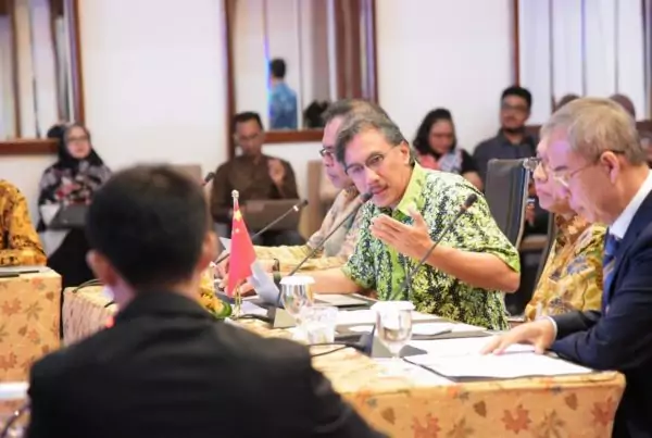 Pemerintah RI Fasilitasi interaksi antar Pelaku Bisnis Indonesia dan Tiongkok Untuk Bangun Infrastruktur Indonesia Pemerintah Ri Fasilitasi Interaksi Antar Pelaku Bisnis Indonesia Dan Tiongkok Untuk Bangun Infrastruktur Indonesia