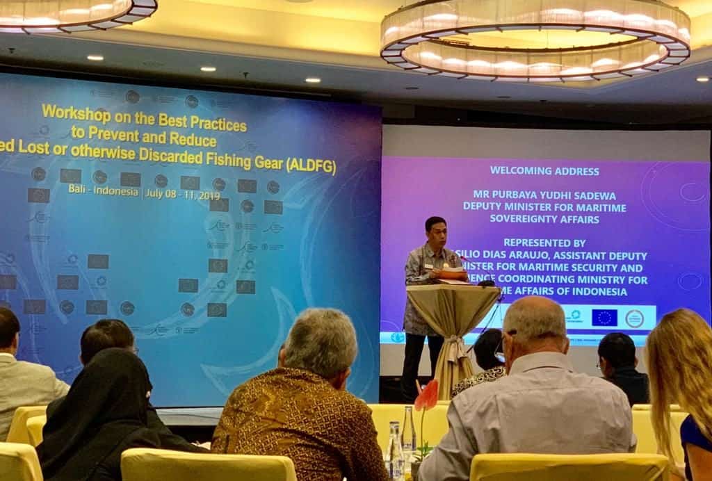 Pemerintah RI dan FAO Susun Regulasi Pengelolaan Alat Tangkap 'Hantu' Pemerintah Ri Dan Fao Susun Regulasi Pengelolaan Alat Tangkap ‘hantu’