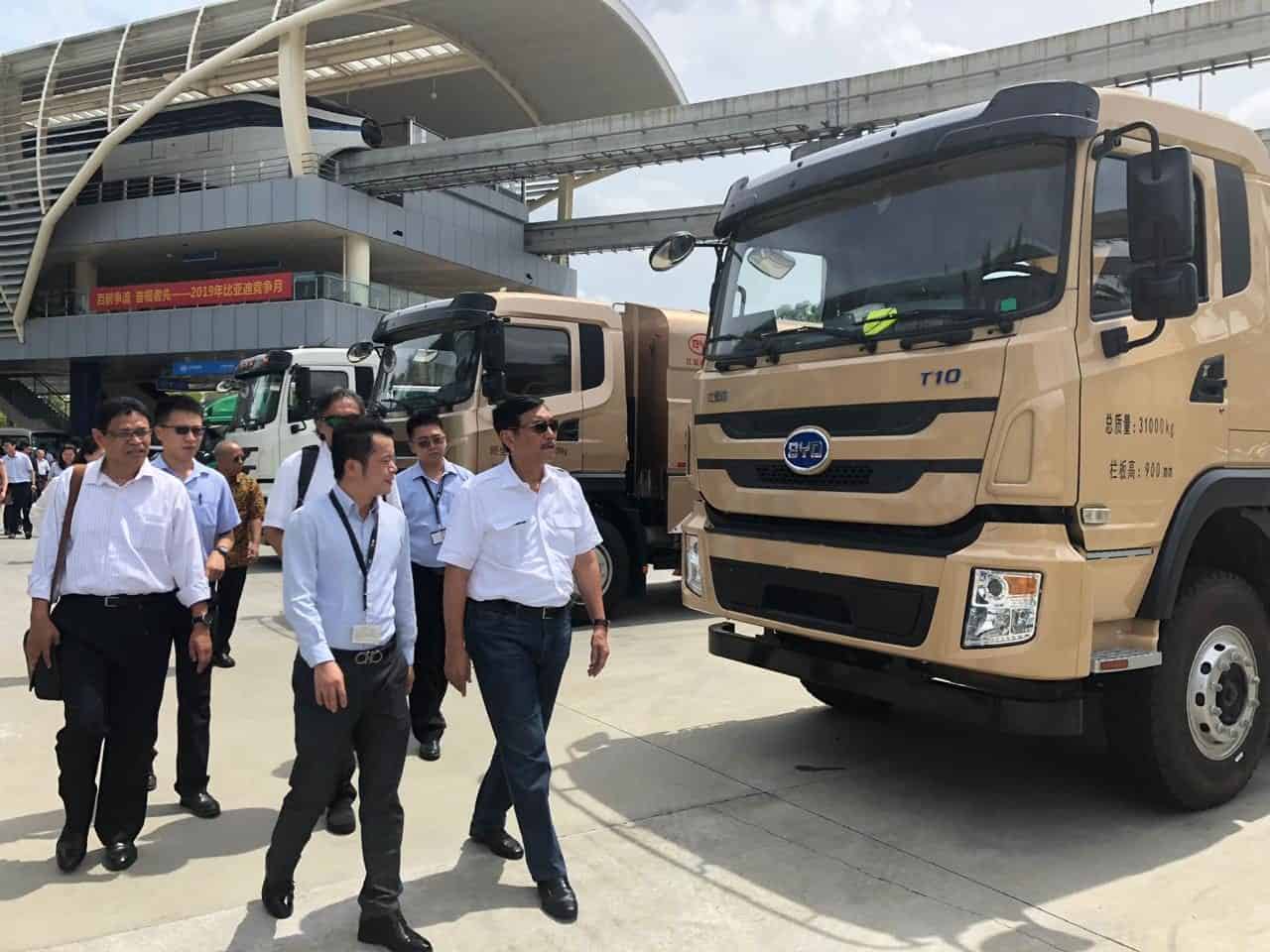 Kunjungan Kerja Menko Bidang Kemaritiman BYD (Buy Your Dream) co.ltd Produsen Mobil dan Kereta Listrik, Ghuangzou Diterima CEO Wang Chuanfa Kunjungan Kerja Menko Bidang Kemaritiman BYD (Buy Your Dream) co.ltd Produsen Mobil dan Kereta Listrik, Ghuangzou Diterima CEO Wang Chuanfa